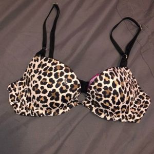 Leopard print Victoria's Secret Bra